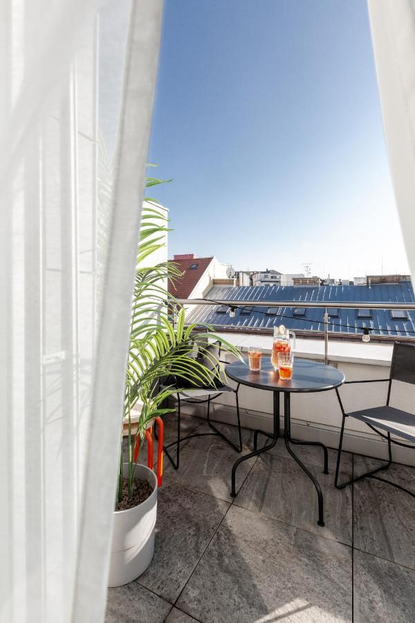 Turnkey I With Terrace Lägenhet